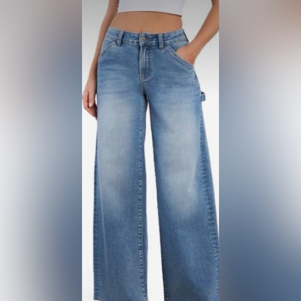 Zara Carpenter Wide Leg Light-Medium Wash Raw/Frayed Hem Jeans Women’s Size 29.